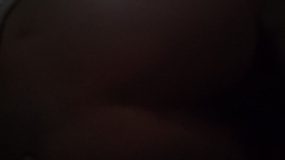 四川小骚货男朋友一走就被我艹