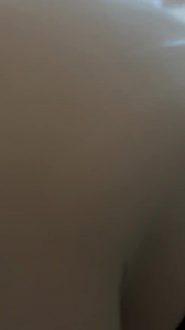 大姐老公刚走就来伺候我