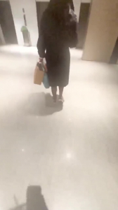 酒店约炮身材不错的美女同事 玩足交啪啪啪换上情趣黑丝再来一炮