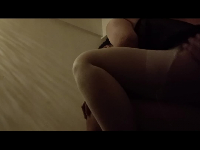 沙发战神之二娃离异少妇