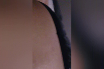 大奶骚货留学生被约出来撕烂丝袜强上