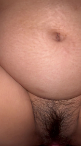 熟女老婆被单男无套内射