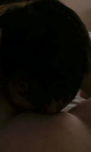 单男帮炮友舔得很爽