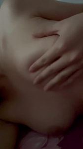 女大母狗自慰发视频