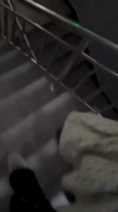 碎花裙小少妇漂亮大奶美女 大清早骚逼痒想要了 撅着大白屁屁被无套输出