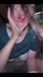 最喜欢扇这只母狗的脸 太骚太贱