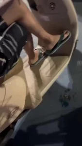 真实户外搭讪 极品身材反差御姐榨干小奶狗 全程淫叫不断