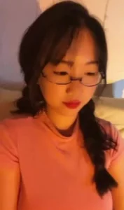 【章哥经典】视频调教长相清纯的巨乳眼镜反差婊 上