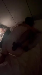 3p观战 骚炮友被猛干 做个旁观者